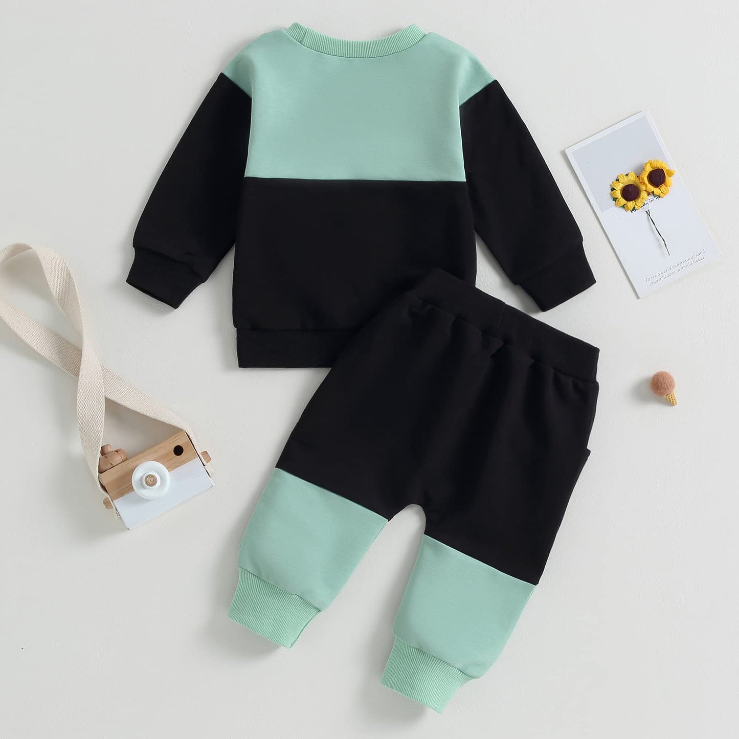 Kupretty Conjunto de sudadera de manga larga con bloques de color y pantalones deportivos para bebé niño