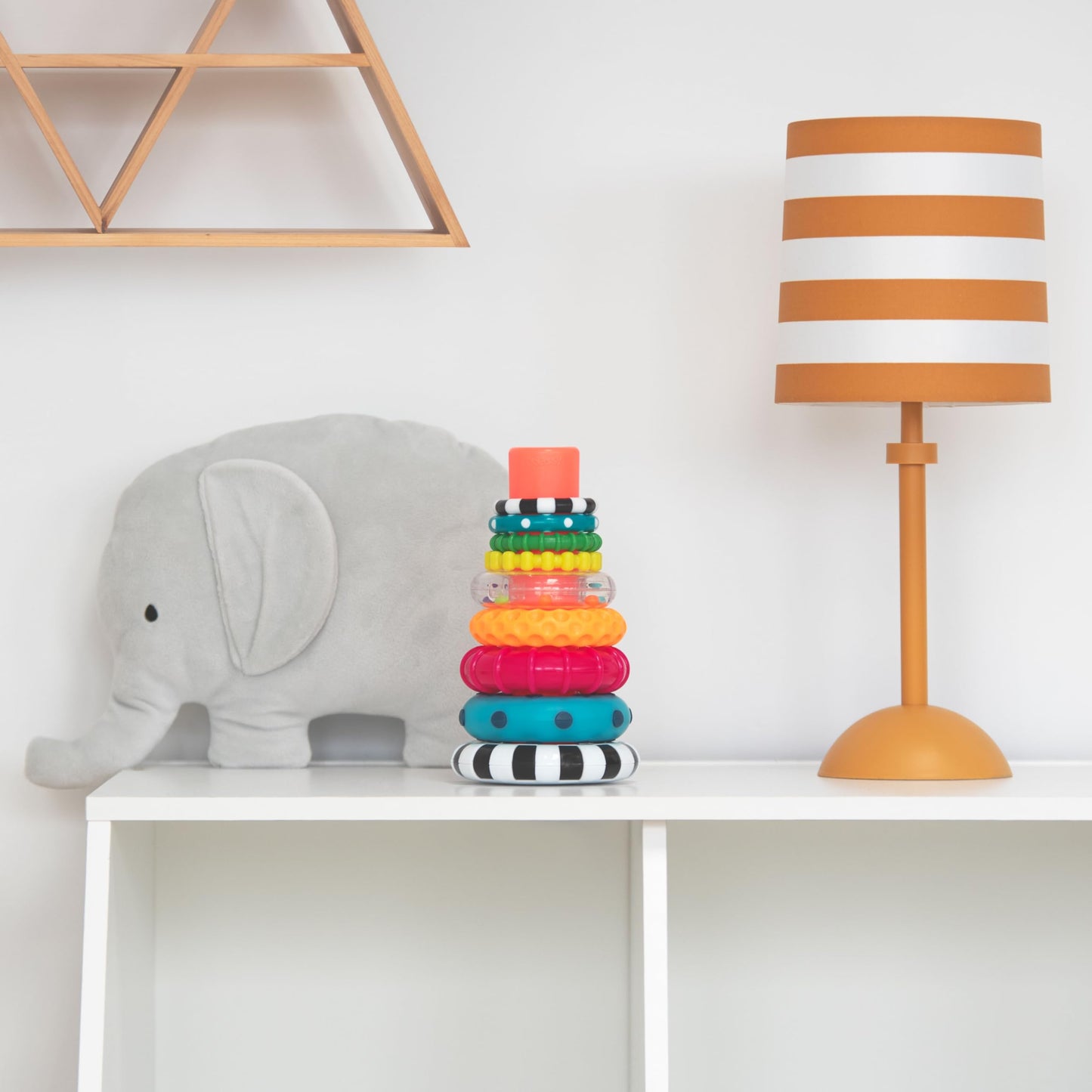 Sassy Stacks of Circles - Juego de 9 piezas para aprender con anillo apilable, para edades de 6 meses en adelante, multicolor 