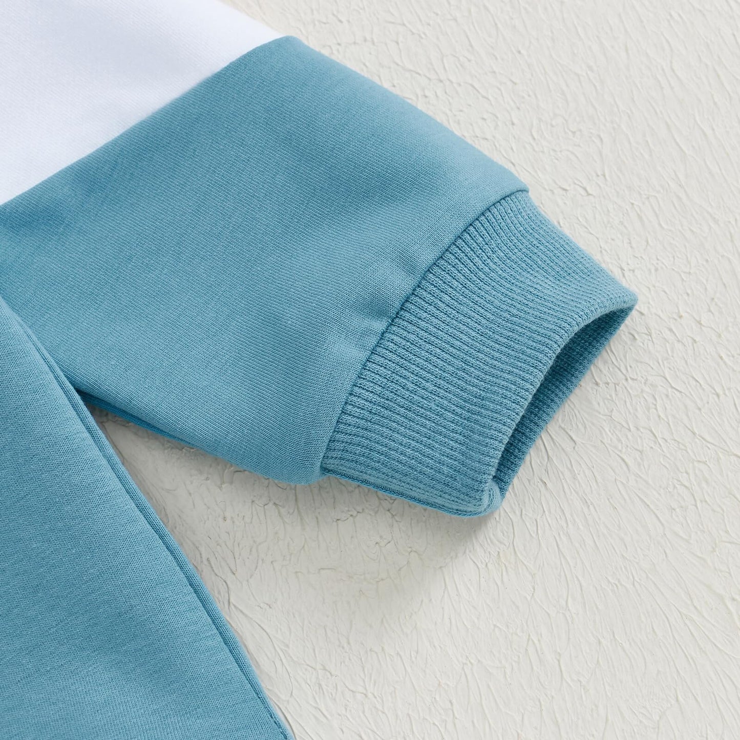 Kupretty Conjunto de sudadera de manga larga con bloques de color y pantalones deportivos para bebé niño