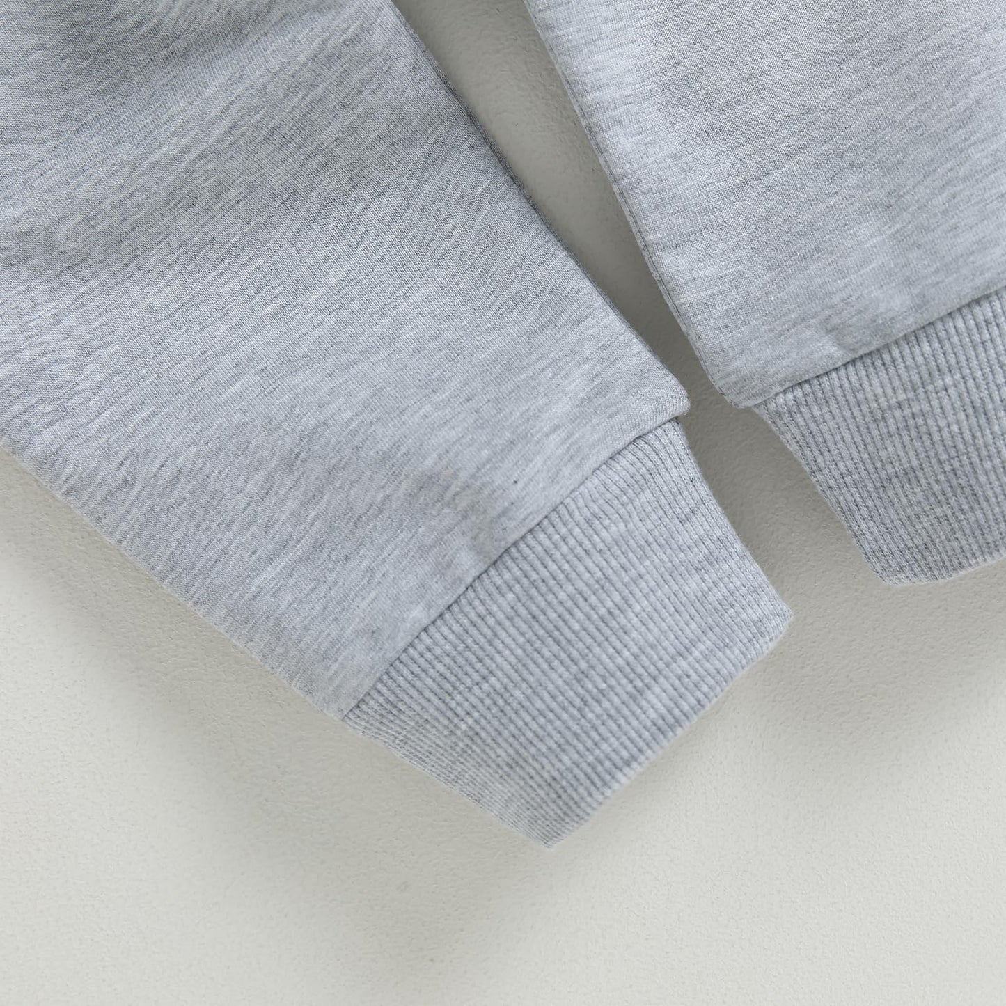 Kupretty Conjunto de sudadera de manga larga con bloques de color y pantalones deportivos para bebé niño