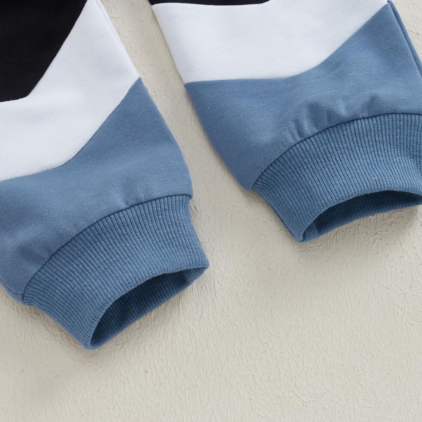 Kupretty Conjunto de sudadera de manga larga con bloques de color y pantalones deportivos para bebé niño