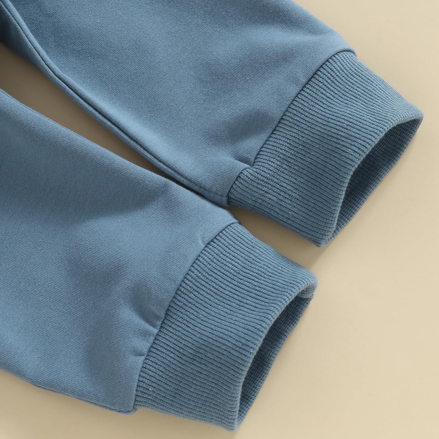 Kupretty Conjunto de sudadera de manga larga con bloques de color y pantalones deportivos para bebé niño