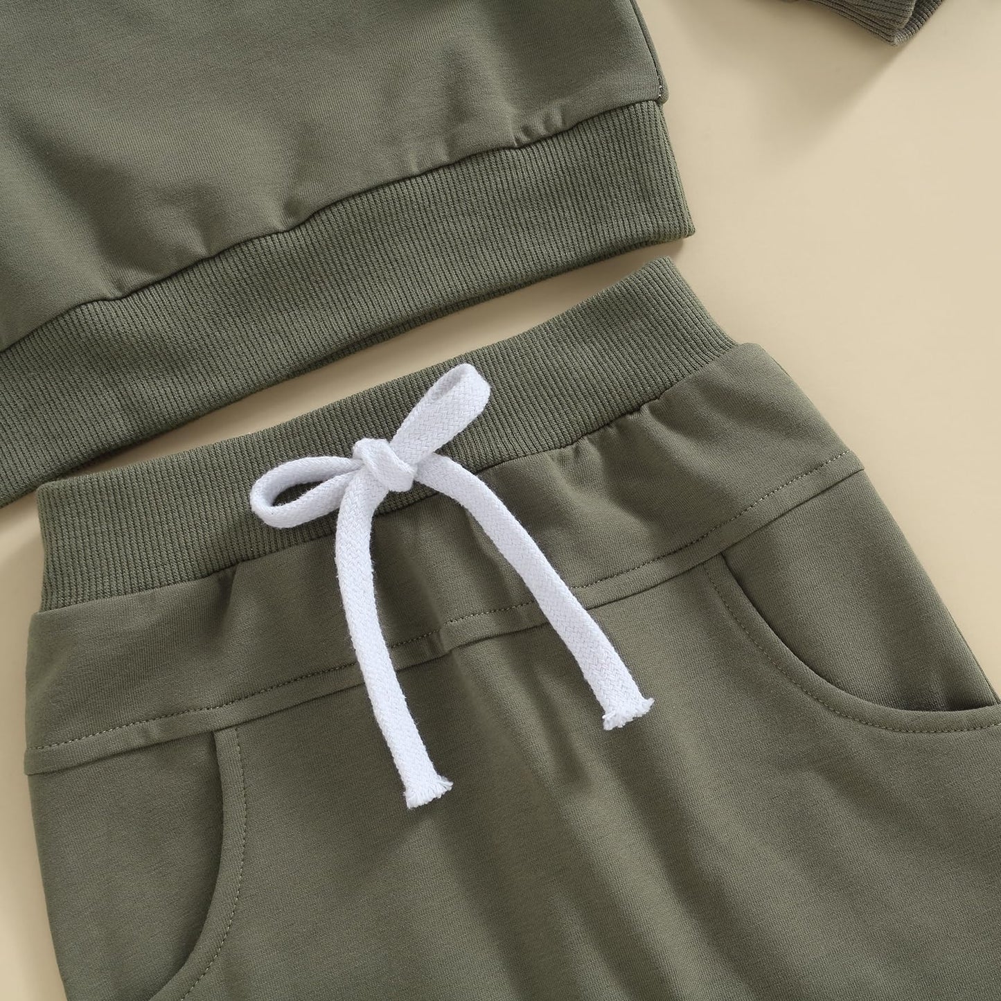 Kupretty Conjunto de sudadera de manga larga con bloques de color y pantalones deportivos para bebé niño